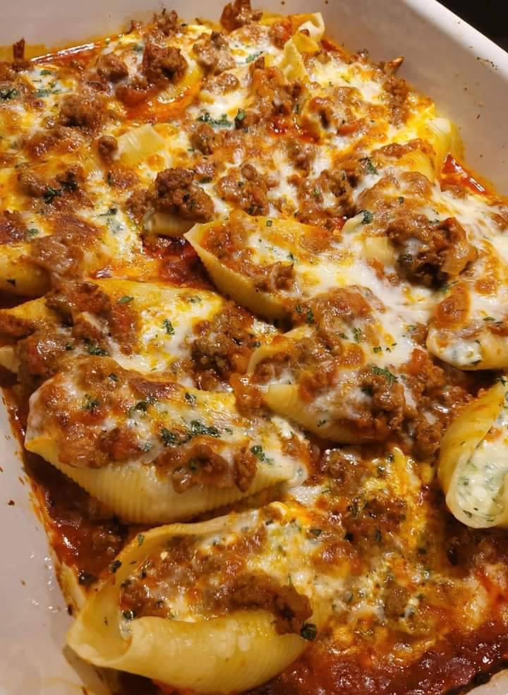 Conchiglie di pasta ripiene di taco