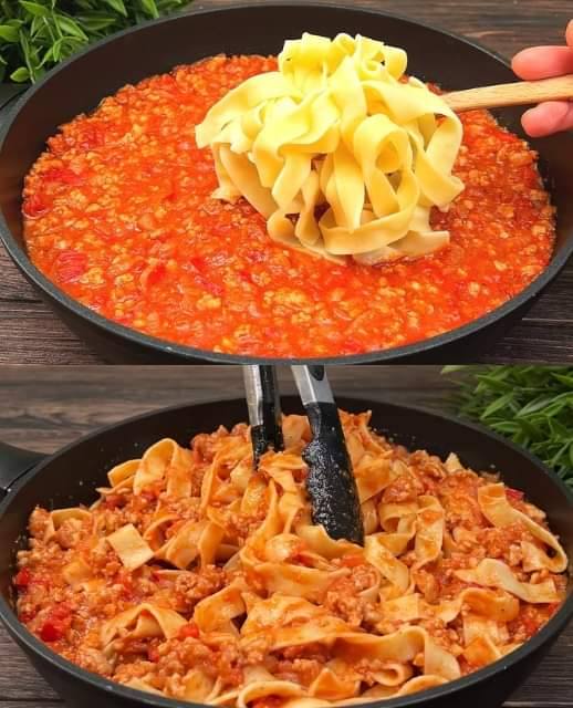 Tagliatelle con abbondante sugo di carne e pomodoro