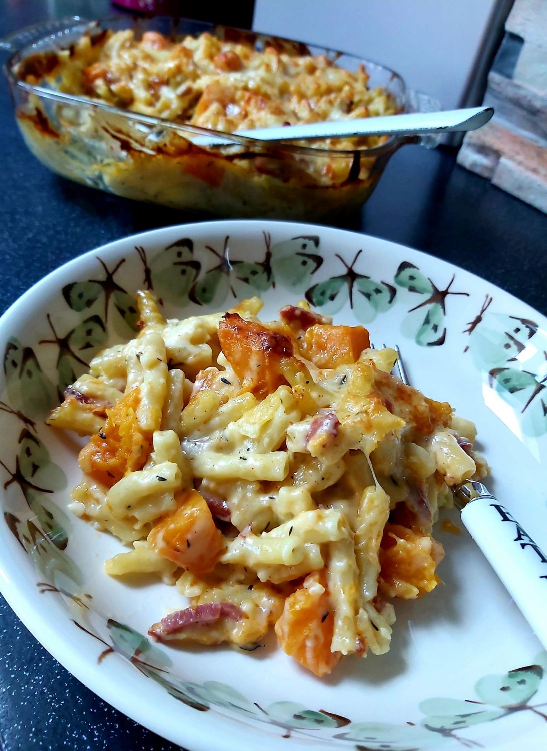 ZITI AL FORNO CON ZUCCA, SPECK E PROVOLA