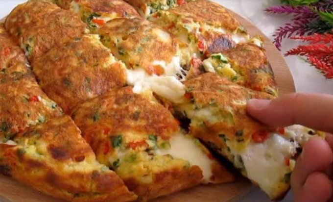 Crêpe salata con verdure e formaggio