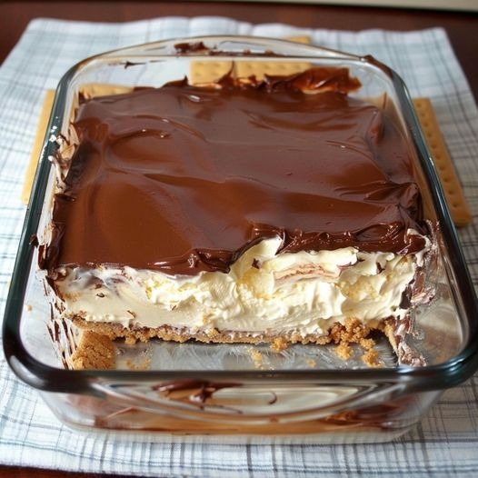 Torta éclair al cioccolato senza cottura